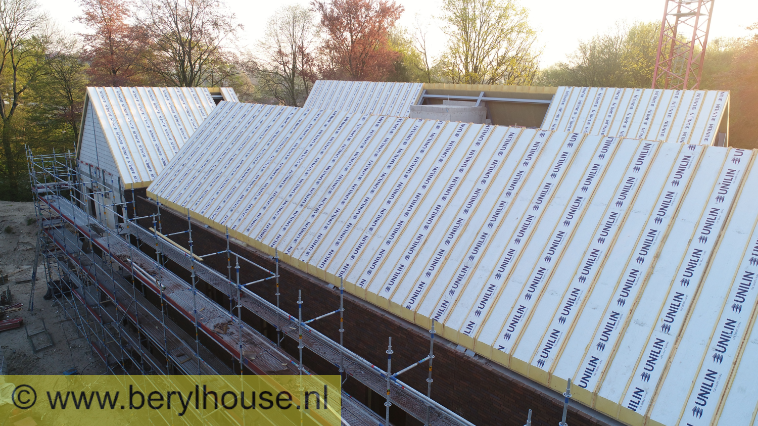 USYSTEM ROOF OS