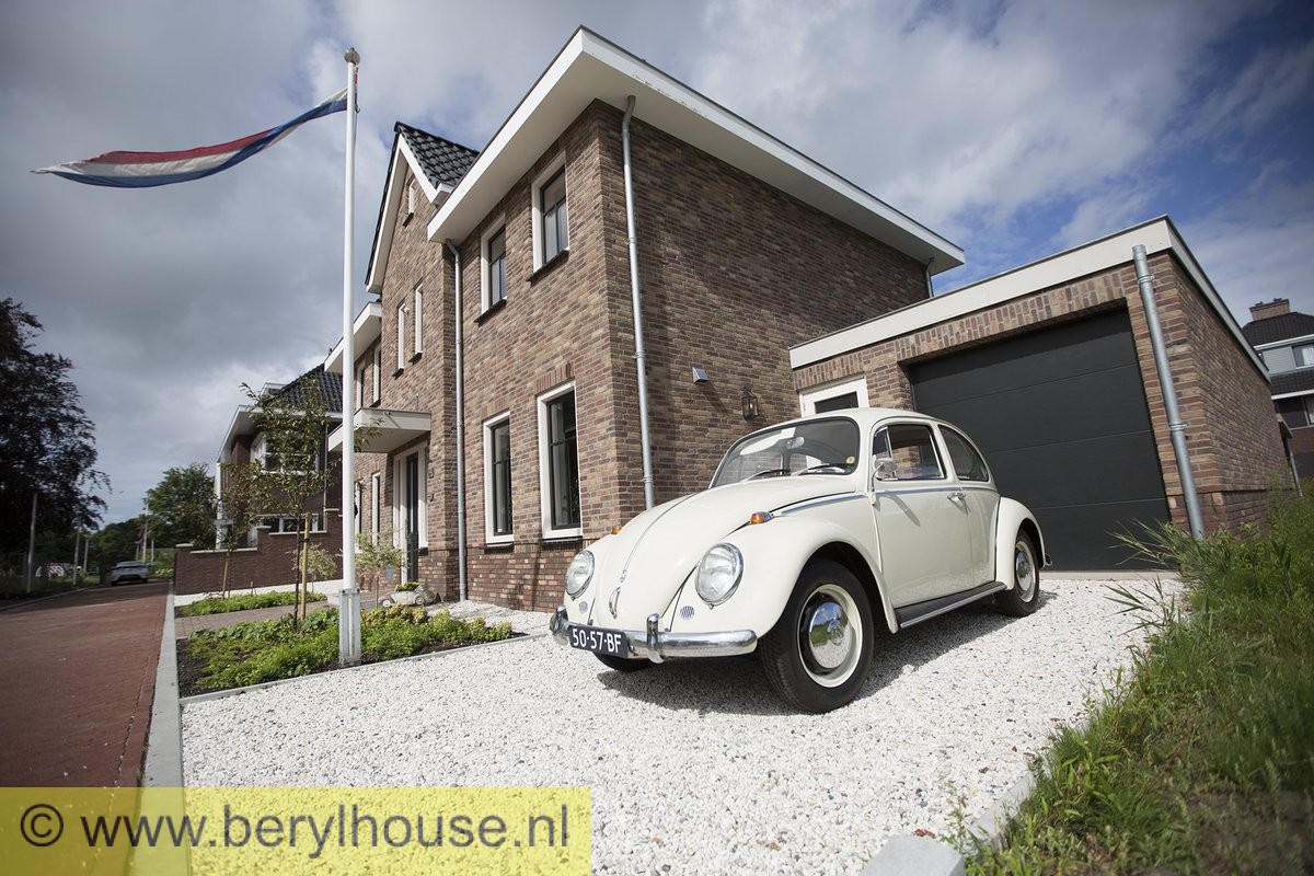 Metselstenen roodbruin handvorm WF (per stuk)