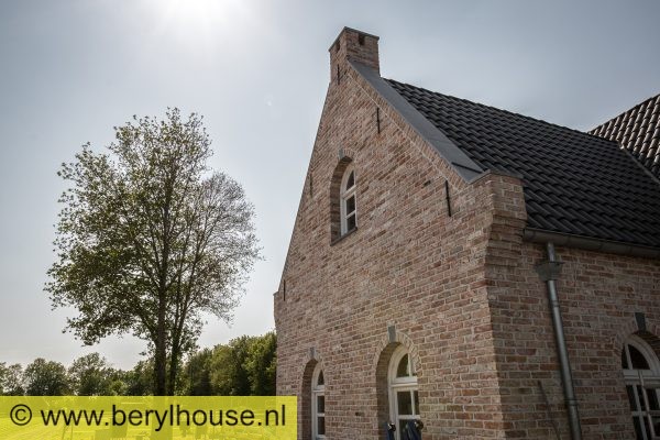 Metselstenen kloostermoppen rood 290x145x70 mm (per m2)