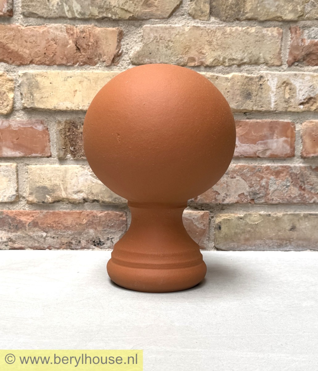 Piron nr: 3 (hoogte: 30 cm)