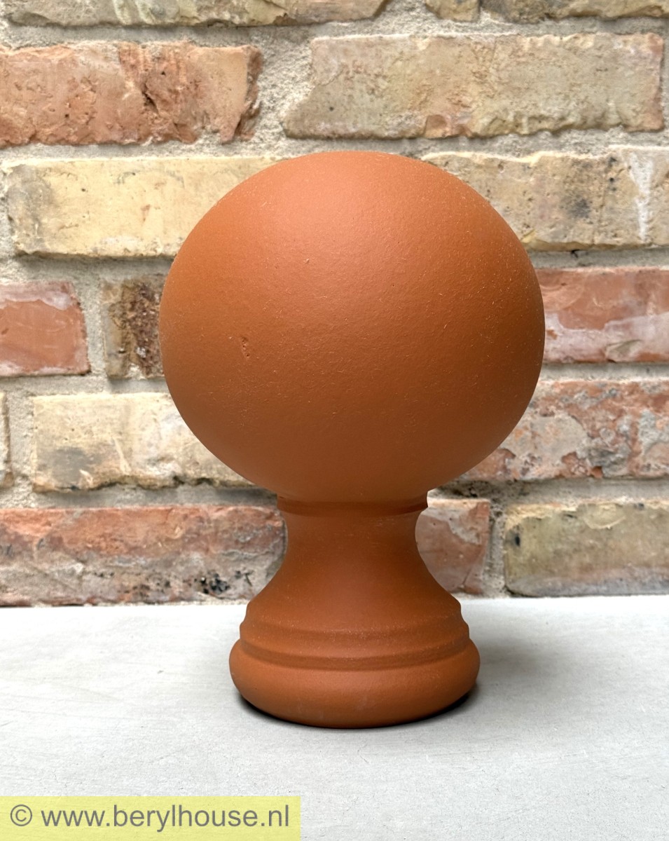 Piron nr: 3 (hoogte: 30 cm)