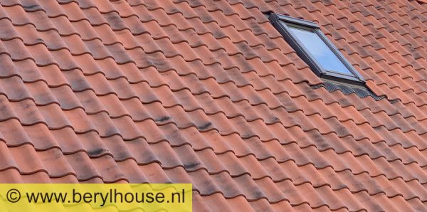 Dakpannen rustiek roodbruin genuanceerd OUDE HOLLE 20 (per m2)