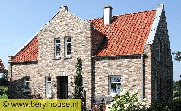 Dakpannen rood engobe FD 10 (per m2)