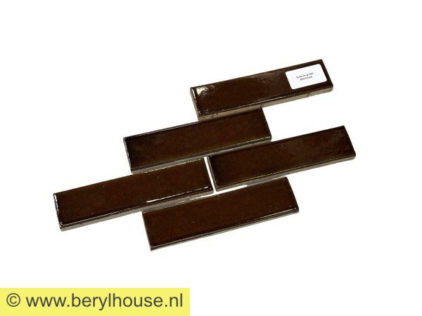 Baksteenstrippen St. Joris bruin strengpers geglazuurd 205x50x15mm (per m2)